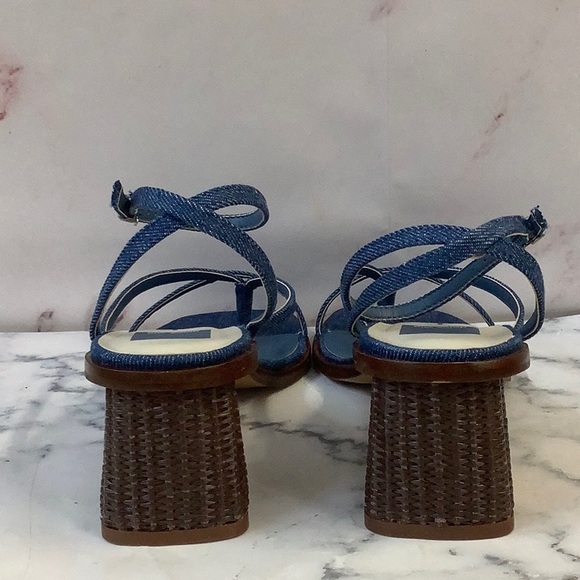 NWT Dolce Vita Sandals Blue Denim Banita Size 8 US - Picture 5 of 7